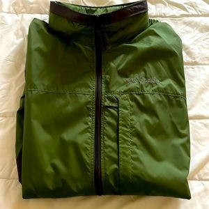 Columbia Men’s Rainjacket with hood